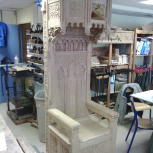 [SUN] in a wood cathedra by Gérard Kebuz