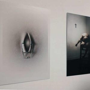 [EYON] & [LE SOUVERAIN ASSIS SOUS LA CROIX] prints