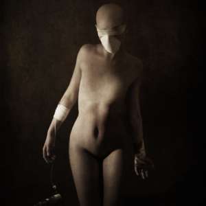 [HUMAN] - Model: Yasmine